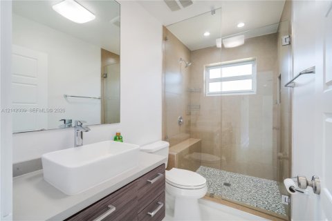 Villa ou maison à louer à Palmetto Bay, Floride: 2 chambres, 91.23 m2 № 2431402 - photo 14