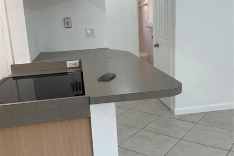 Appartement à louer à Fort Lauderdale, Floride: 1 chambre, 65.03 m2 № 2188176 - photo 4