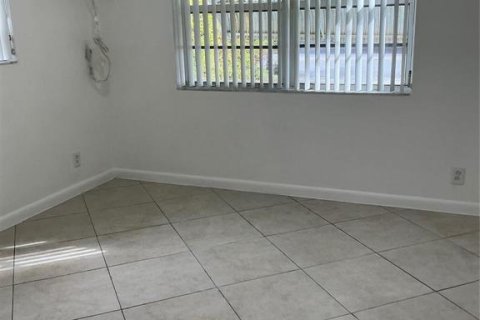 Appartement à louer à Fort Lauderdale, Floride: 1 chambre, 65.03 m2 № 2188176 - photo 8