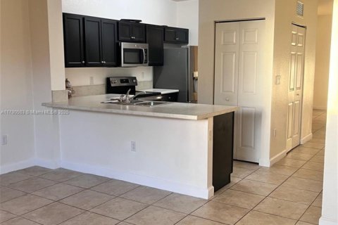 Condominio en venta en Homestead, Florida, 3 dormitorios, 123.1 m2 № 1863694 - foto 2