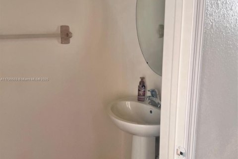 Condominio en venta en Homestead, Florida, 3 dormitorios, 123.1 m2 № 1863694 - foto 10