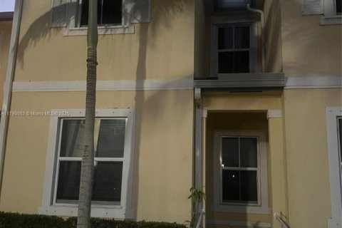 Condominio en venta en Homestead, Florida, 3 dormitorios, 123.1 m2 № 1863694 - foto 18