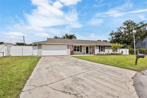 Casa en venta en Lakeland, Florida, 3 dormitorios, 141.4 m2 № 1806722 - foto 2