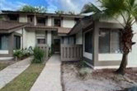 Townhouse in Plantation, Florida 2 bedrooms, 126.35 sq.m. № 1172294 - photo 1