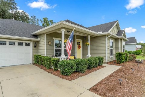 House in Alachua, Florida 4 bedrooms, 141.68 sq.m. № 2400130 - photo 6