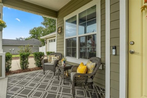 House in Alachua, Florida 4 bedrooms, 141.68 sq.m. № 2400130 - photo 9