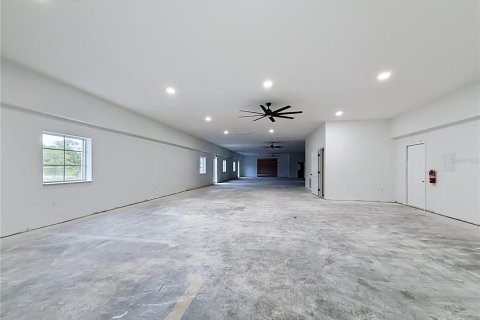 Immobilier commercial à louer à Homosassa, Floride: 422.15 m2 № 2377608 - photo 16