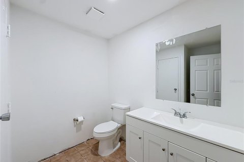 Immobilier commercial à louer à Homosassa, Floride: 422.15 m2 № 2377608 - photo 26