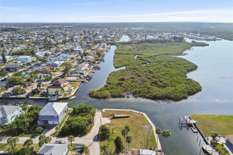 Terreno en venta en Hudson, Florida № 2125574 - foto 13
