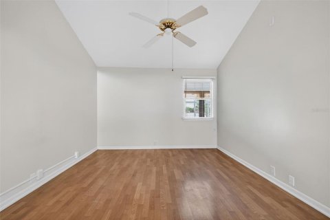 Condo in Winter Haven, Florida, 2 bedrooms № 2143894 - photo 26