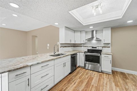 Villa ou maison à vendre à Spring Hill, Floride: 3 chambres, 163.14 m2 № 2289615 - photo 6