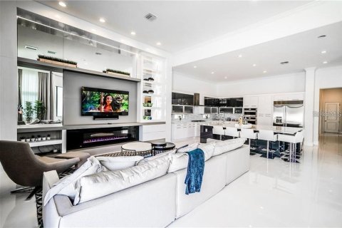 Casa en alquiler en Windermere, Florida, 6 dormitorios, 639.26 m2 № 1795509 - foto 15