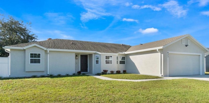 Casa en Kissimmee, Florida 3 dormitorios, 139.73 m2 № 1910324