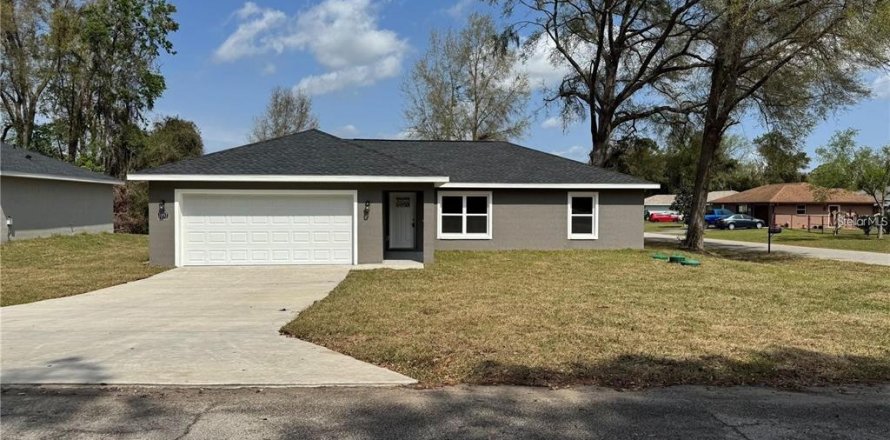 Casa en Summerfield, Florida 3 dormitorios, 125.88 m2 № 2156880