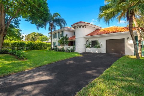 House in Coral Gables, Florida 4 bedrooms, 223.52 sq.m. № 1948044 - photo 28