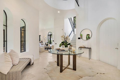 House in West Palm Beach, Florida 4 bedrooms, 257.8 sq.m. № 2392658 - photo 6