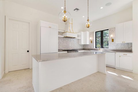 House in West Palm Beach, Florida 4 bedrooms, 257.8 sq.m. № 2392658 - photo 20
