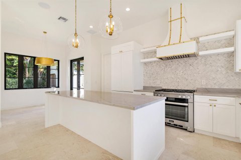 House in West Palm Beach, Florida 4 bedrooms, 257.8 sq.m. № 2392658 - photo 19