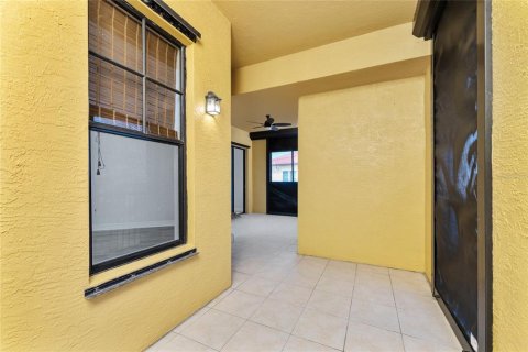 Copropriété à louer à Punta Gorda, Floride: 3 chambres, 177.91 m2 № 2113500 - photo 8