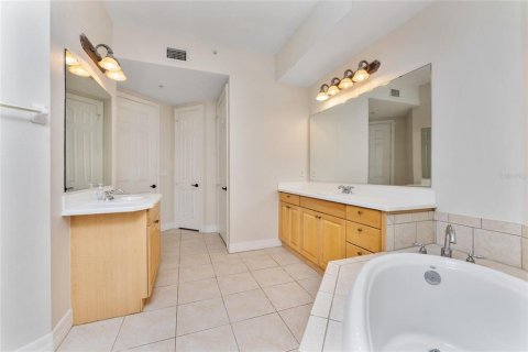 Copropriété à louer à Punta Gorda, Floride: 3 chambres, 177.91 m2 № 2113500 - photo 28