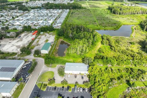 Commercial property in Odessa, Florida 464.51 sq.m. № 1815689 - photo 15