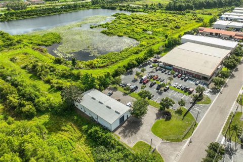 Commercial property in Odessa, Florida 464.51 sq.m. № 1815689 - photo 9