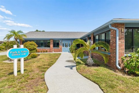 Land in Pinellas Park, Florida № 2238978 - photo 17