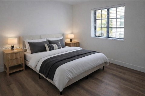 Studio à Condo à Miami Beach, Floride № 2170724
