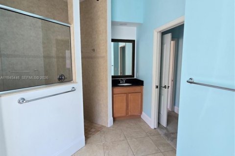 House in Port Charlotte, Florida 3 bedrooms № 2001667 - photo 16