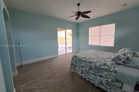 House in Port Charlotte, Florida 3 bedrooms № 2001667 - photo 11