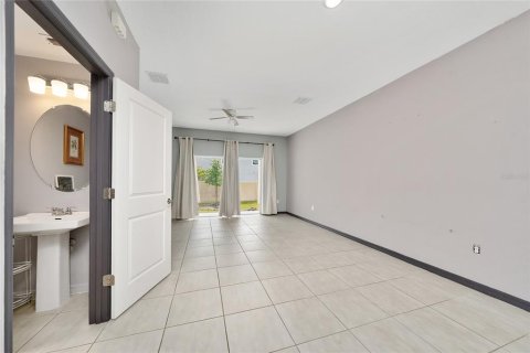 Touwnhouse à louer à Kissimmee, Floride: 2 chambres, 110.27 m2 № 2111755 - photo 8