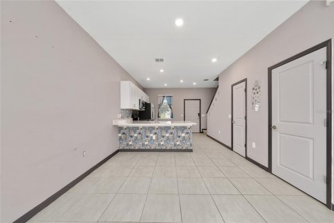 Touwnhouse à louer à Kissimmee, Floride: 2 chambres, 110.27 m2 № 2111755 - photo 7