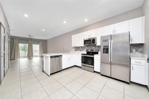 Touwnhouse à louer à Kissimmee, Floride: 2 chambres, 110.27 m2 № 2111755 - photo 9