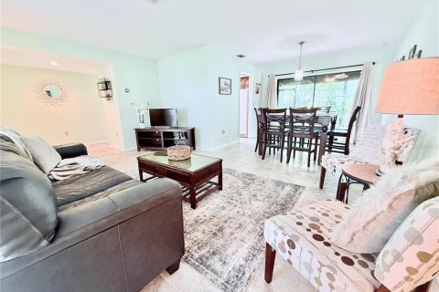 House in Port Charlotte, Florida 2 bedrooms, 132.76 sq.m. № 1851232 - photo 2