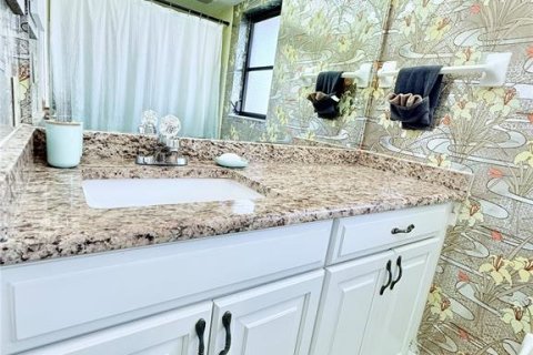 House in Port Charlotte, Florida 2 bedrooms, 132.76 sq.m. № 1851232 - photo 25