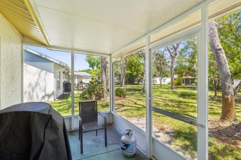 House in New Port Richey, Florida 2 bedrooms, 139.54 sq.m. № 1637585 - photo 28