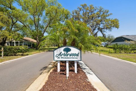 House in New Port Richey, Florida 2 bedrooms, 139.54 sq.m. № 1637585 - photo 6
