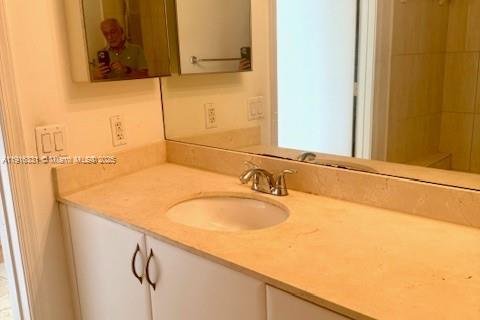 Copropriété à vendre à Miami, Floride: 46.73 m2 № 1971096 - photo 8