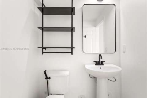 Touwnhouse à vendre à Homestead, Floride: 3 chambres, 169.92 m2 № 2066544 - photo 14