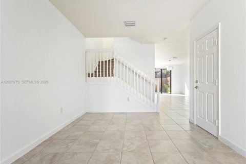 Touwnhouse à vendre à Homestead, Floride: 3 chambres, 169.92 m2 № 2066544 - photo 5