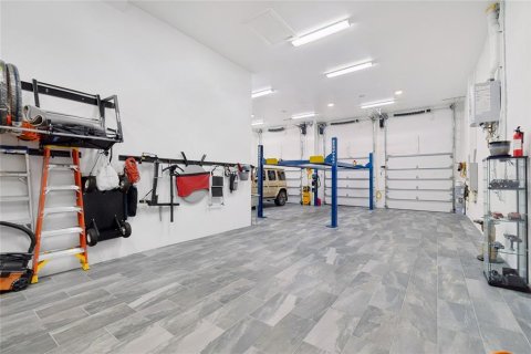 Casa en venta en Tampa, Florida, 4 dormitorios, 279.54 m2 № 2215604 - foto 15