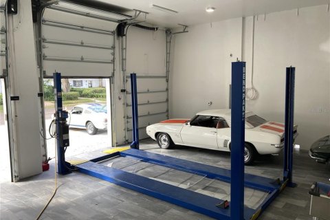 Casa en venta en Tampa, Florida, 4 dormitorios, 279.54 m2 № 2215604 - foto 16
