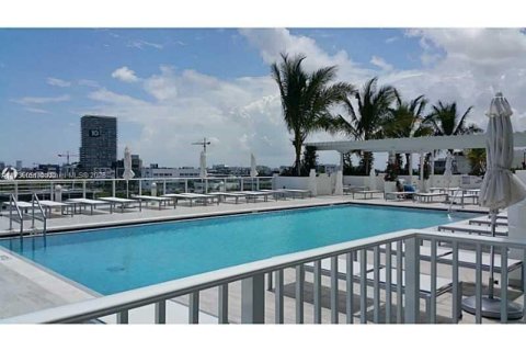 Condo in Miami, Florida, 2 bedrooms  № 1729605 - photo 17
