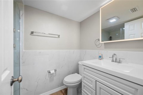 Condo in Punta Gorda, Florida, 2 bedrooms  № 1744376 - photo 25