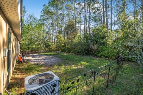 House in Palm Coast, Florida 4 bedrooms, 191.94 sq.m. № 1613699 - photo 24