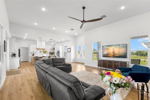 Casa en venta en Ruskin, Florida, 4 dormitorios, 235.97 m2 № 1723383 - foto 13