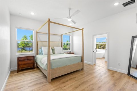 Casa en venta en Ruskin, Florida, 4 dormitorios, 235.97 m2 № 1723383 - foto 30