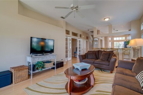 House in Fort Myers, Florida 2 bedrooms, 140.47 sq.m. № 1670752 - photo 9