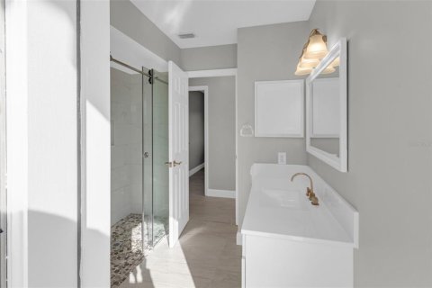 Casa en venta en Sarasota, Florida, 3 dormitorios, 187.94 m2 № 1630194 - foto 19