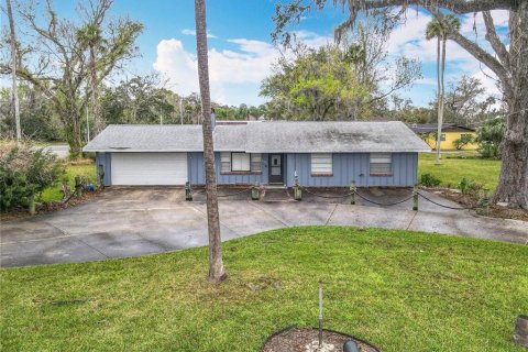 House in Port Orange, Florida 3 bedrooms, 110.74 sq.m. № 1733095 - photo 3